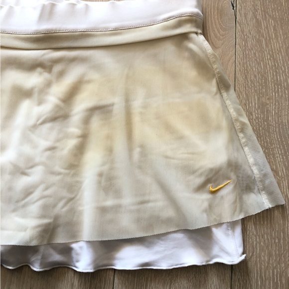 Nike Fit Dry Y2K Tennis Mesh Logo Embroidered Skirt in Light Yellow Size XS - Picture 5 of 10